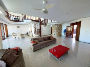 Maravilhosa casa com 5 suítes
